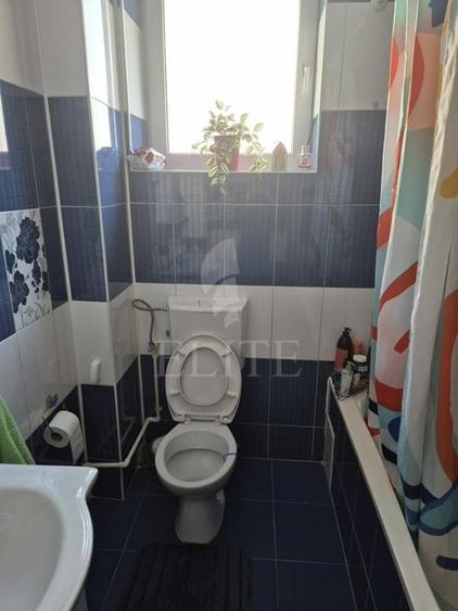 Apartament cu 2 camere semidecomandat, mobilat în Iris