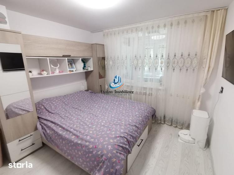 Apartament cu 2 camere semidecomandat în Calea Romanului