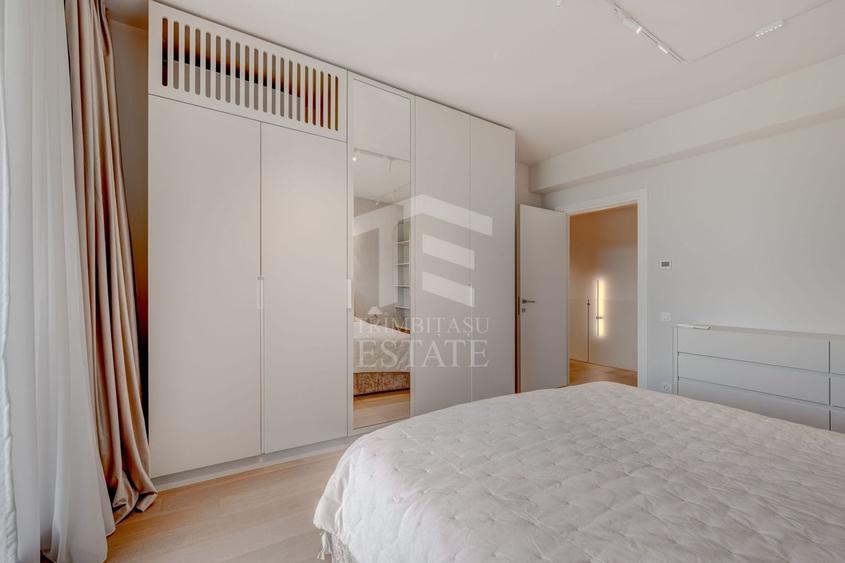 Apartament cu 3 camere decomandat, mobilat în Tunari