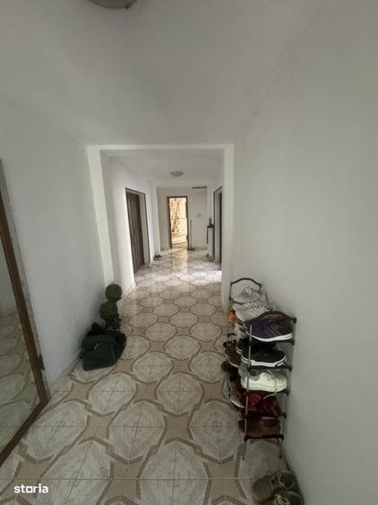 Casă cu 4 camere cu Teren 600 Mp în Central