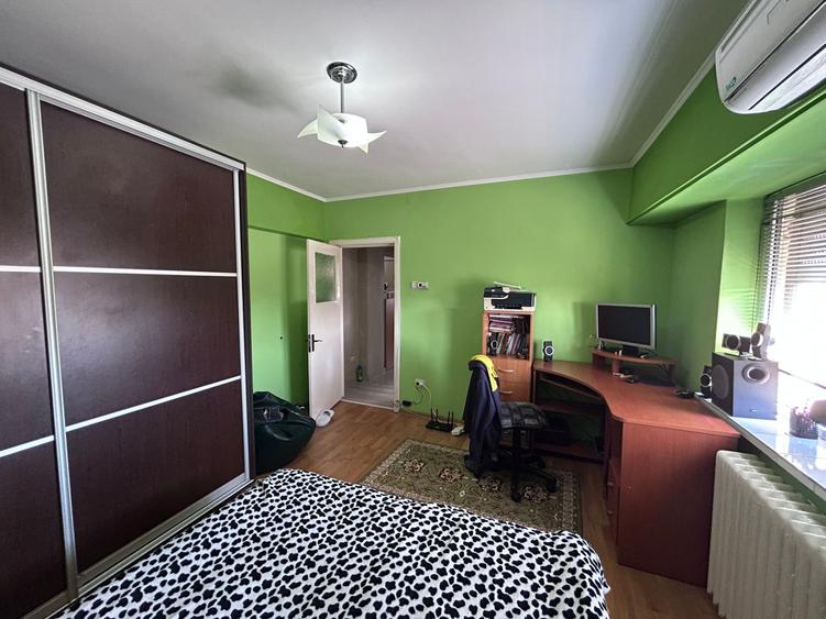 Apartament cu 3 camere decomandat, mobilat în Dorobanți