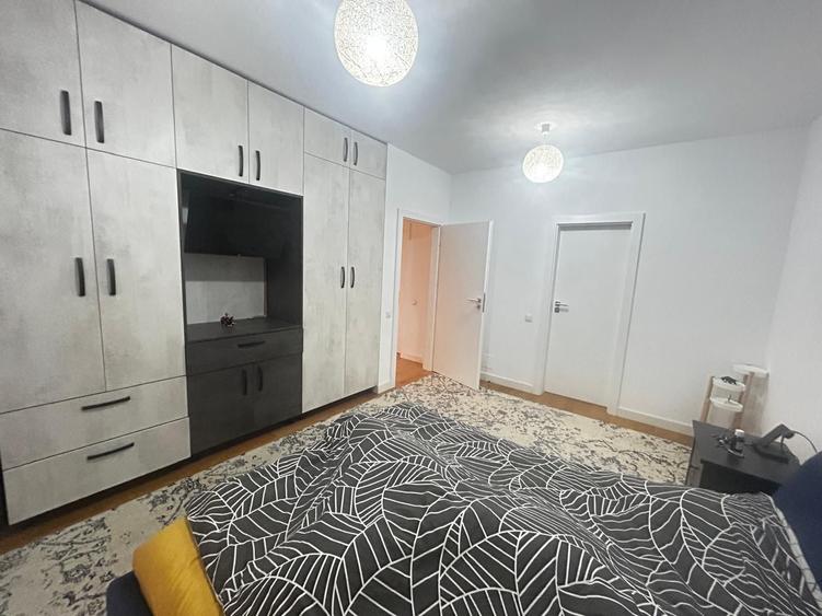 Apartament cu 3 camere, mobilat în Pipera