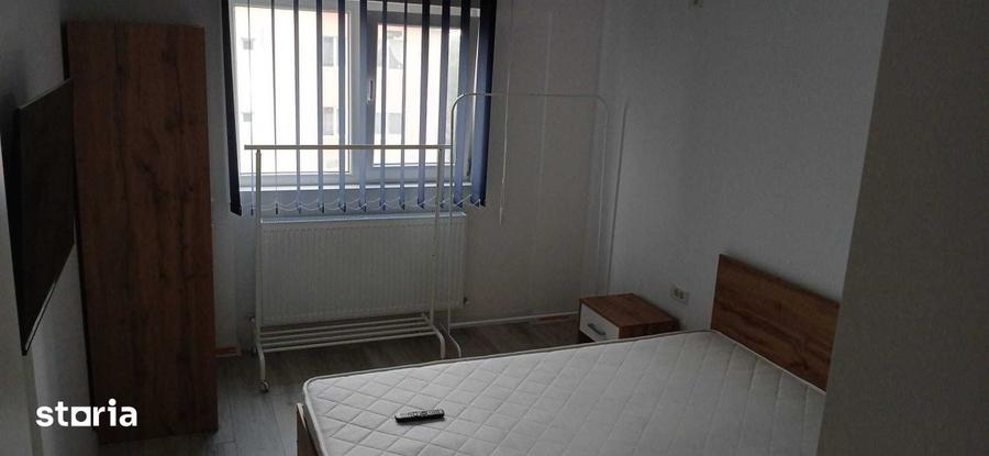 Apartament cu 3 camere semidecomandat, mobilat în Theodor Pallady