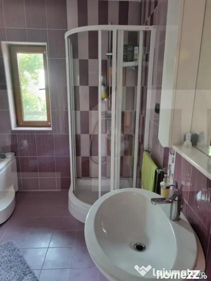 Casă cu 5 camere cu Teren 700 Mp în Central