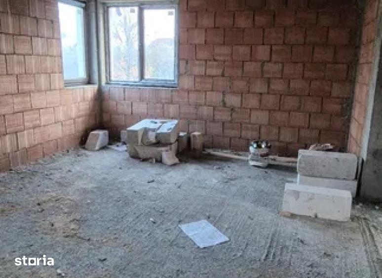 Casă cu 3 camere cu Teren 500 Mp în Ciritei