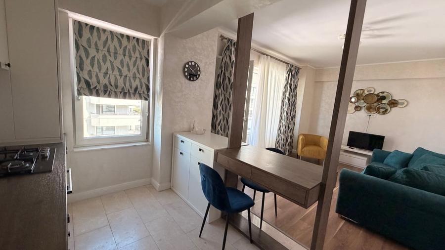 Apartament cu 2 camere decomandat, mobilat în Copou