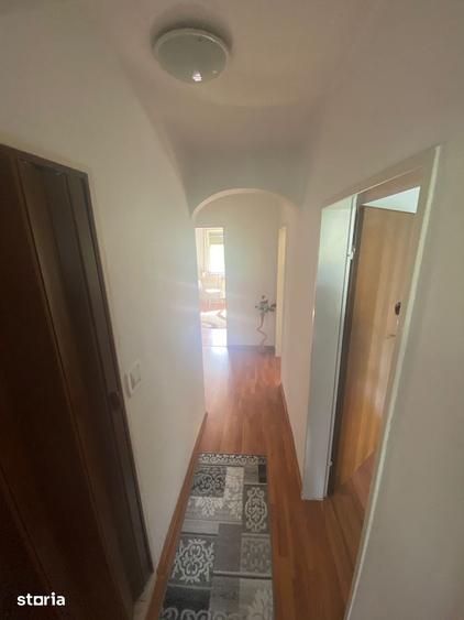 Apartament cu 3 camere decomandat în Rahova