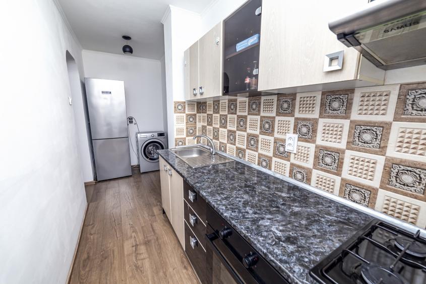 Apartament cu 2 camere decomandat, mobilat în Militari