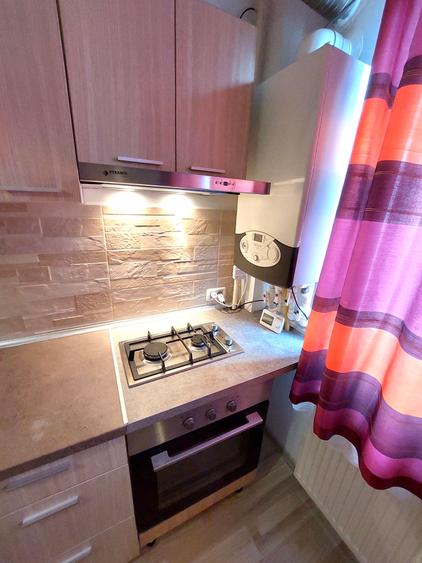 Apartament cu 2 camere decomandat în Decebal