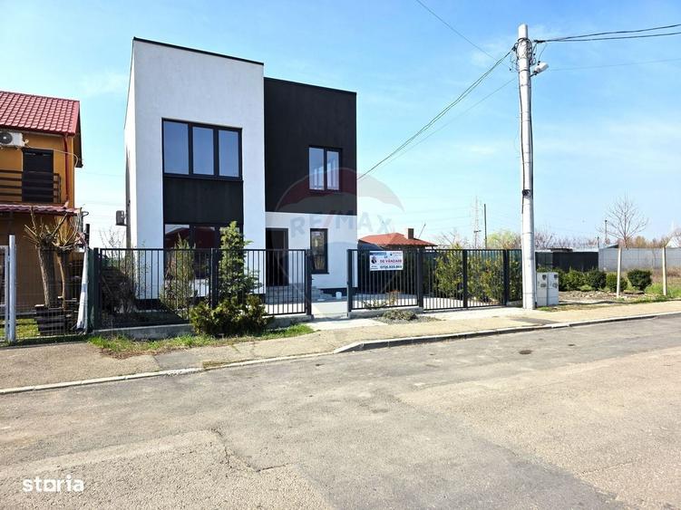 Casă cu 4 camere în Crâng