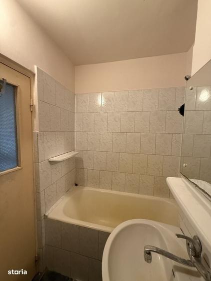 Apartament cu 2 camere decomandat în Complex Studențesc