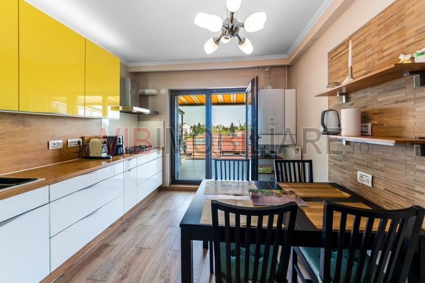 Apartament cu 5 camere decomandat, mobilat în Dămăroaia