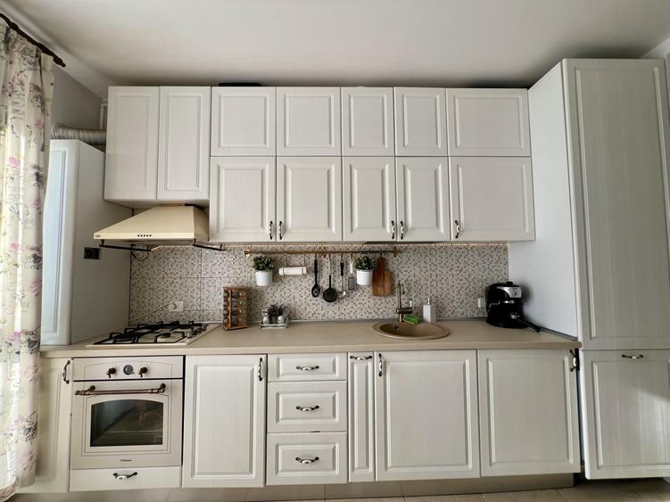 Apartament cu 2 camere decomandat, mobilat în Giroc