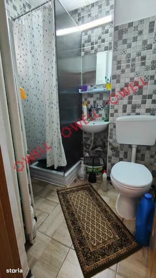 Apartament cu 3 camere semidecomandat în Central