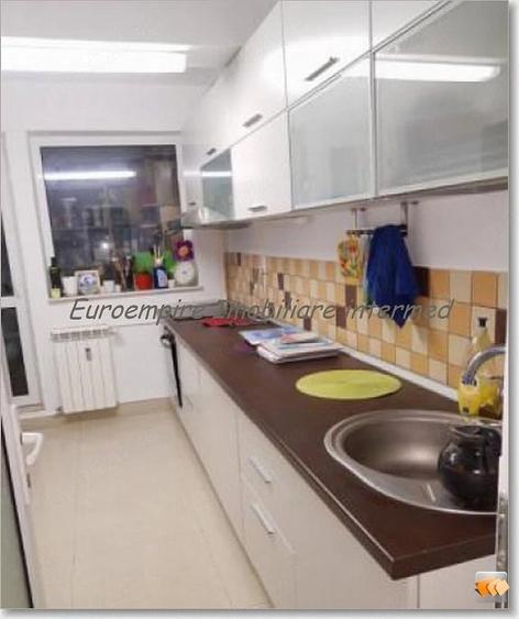 Apartament 3 camere de vanzare zona Centru - 5