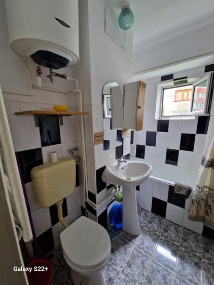 Garsonieră decomandată în Tineretului