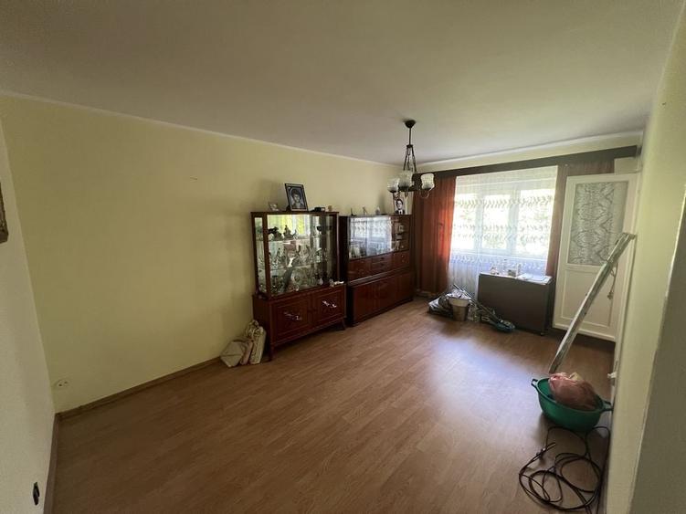Apartament cu 2 camere decomandat în Mazepa 1