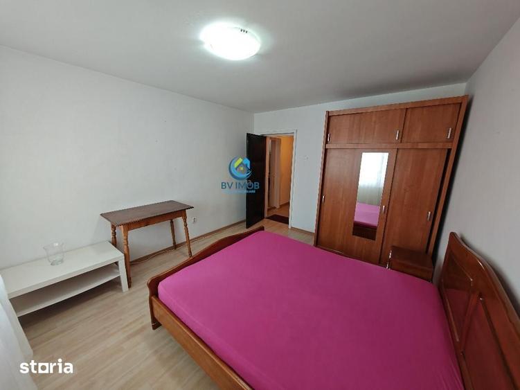 Garsonieră decomandată, mobilată în Valea Cetății