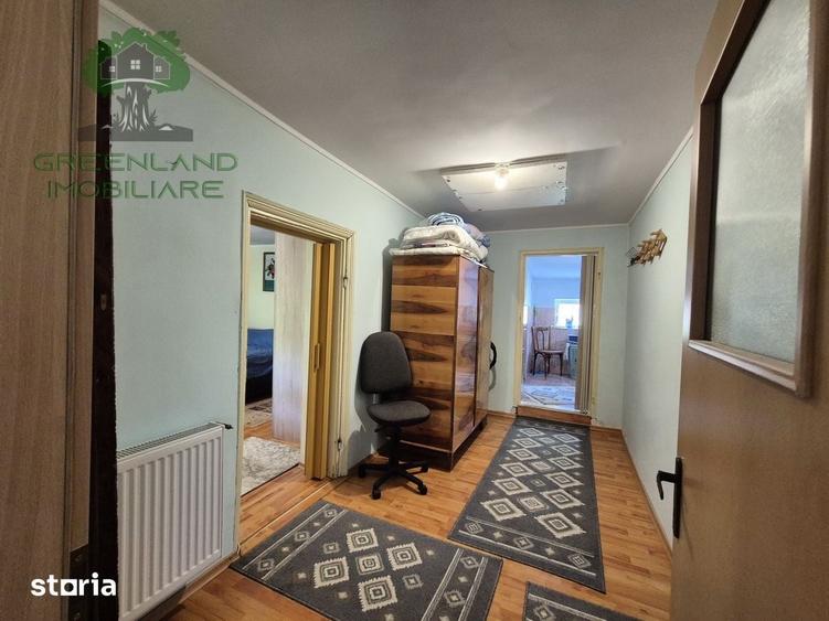 Casă cu 3 camere cu Teren 640 Mp în Bucium