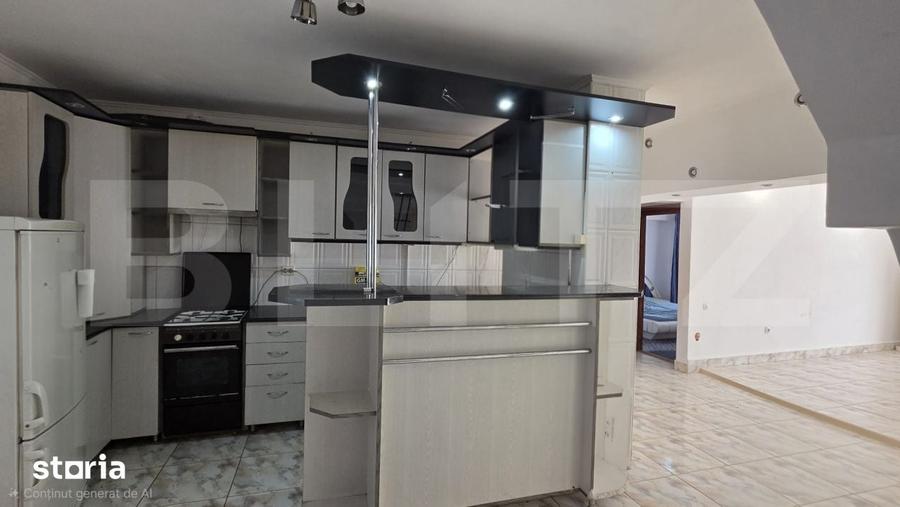 Apartament cu 4 camere în Lucian Blaga