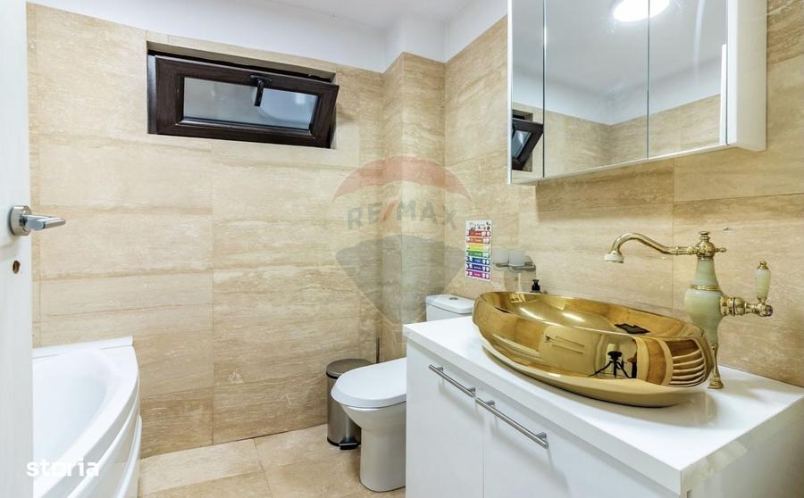 Casă cu 4 camere în Domenii