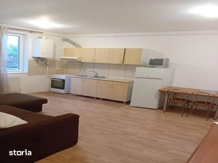 Apartament cu 2 camere semidecomandat în Iris