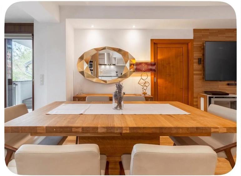 Apartament cu 3 camere decomandat în Ultracentral