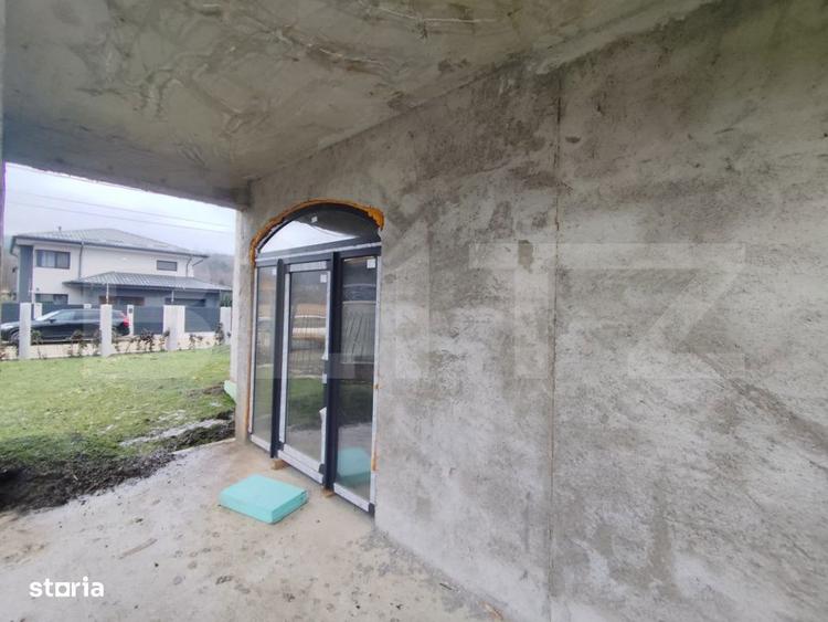Casă cu 6 camere cu Teren 500 Mp în Butea