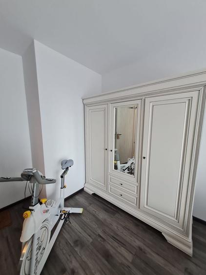 Apartament cu 2 camere decomandat, mobilat în Aradului