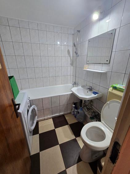 Apartament cu 2 camere decomandat în Gorjului
