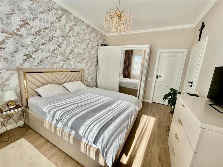 Casă cu 4 camere cu Teren 373 Mp în Nufărul
