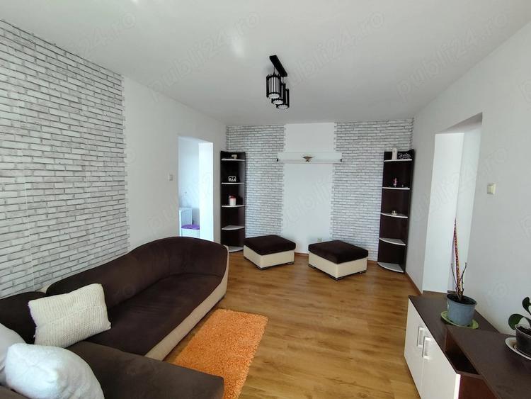 Apartament cu 2 camere semidecomandat în Central