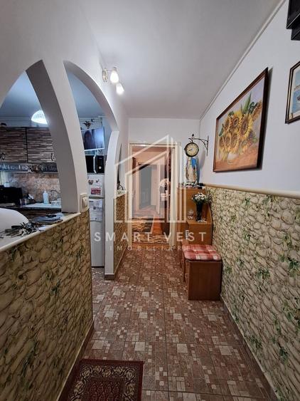 Apartament cu 2 camere semidecomandat, mobilat în Micro 16
