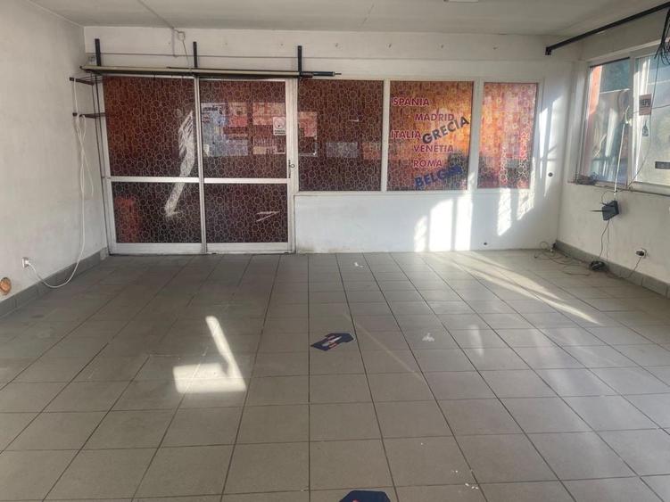 Spațiu comercial, de 70 mp, în Nord