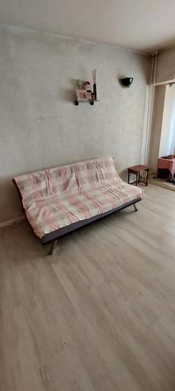Garsonieră decomandată în Exterior Vest