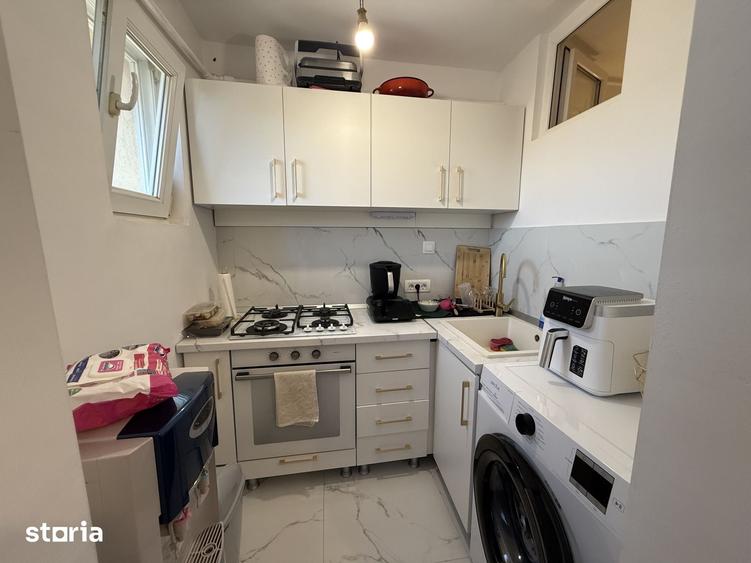 Apartament cu 4 camere semidecomandat în Șagului
