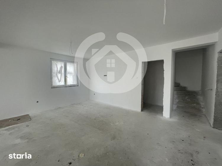 Casă cu 4 camere cu Teren 130 Mp în Central
