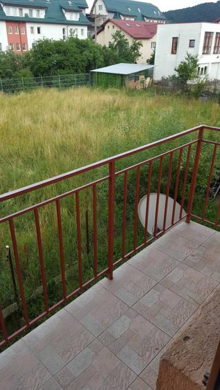 Apartament cu 2 camere decomandat în Florești