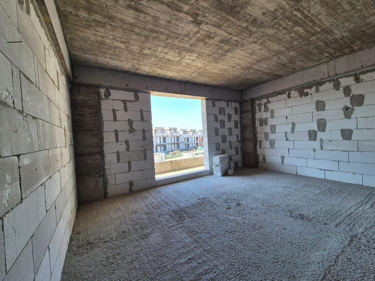 Apartament cu 2 camere decomandat în Kamsas