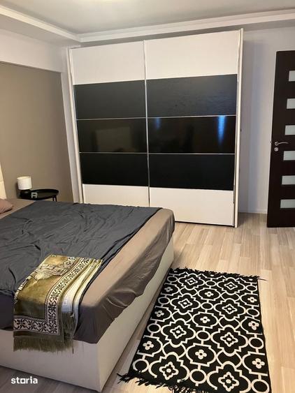 Apartament cu 2 camere decomandat în Victoriei