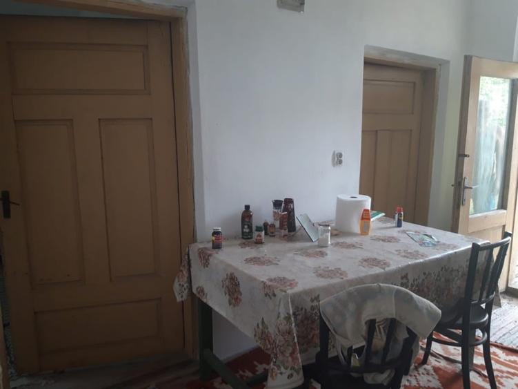 Casă individuală cu 3 camere cu Teren 1800 Mp în Fălcoiu