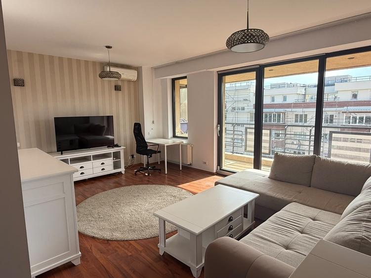 Apartament cu 2 camere semidecomandat în Barbu Văcărescu