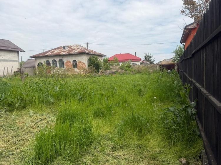 Spațiu comercial, în Coșoveni