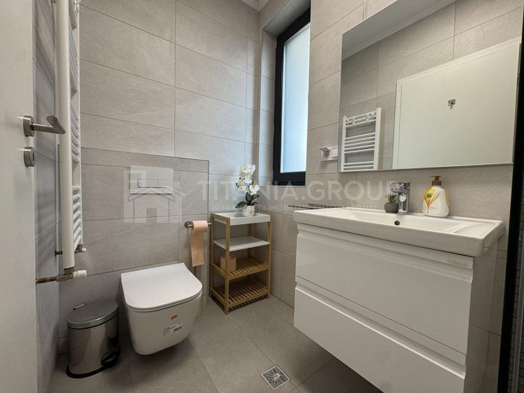 Duplex cu 3 camere cu Canalizare în Sânpetru
