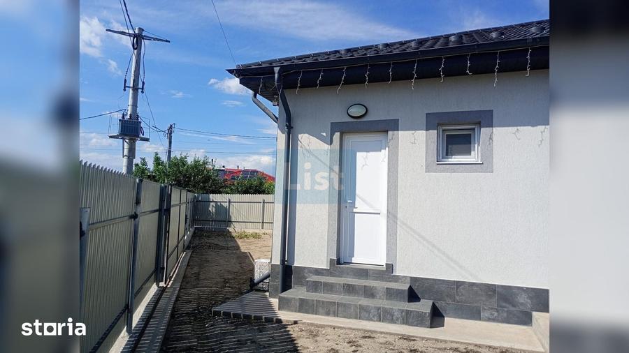 Spațiu comercial, de 90 mp, în Braniștea