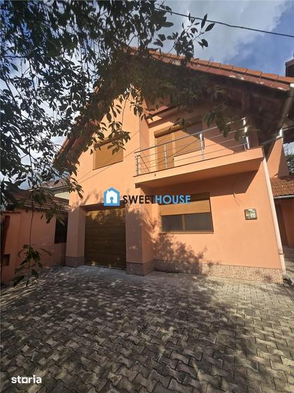 Casă cu Teren 850 Mp în Central