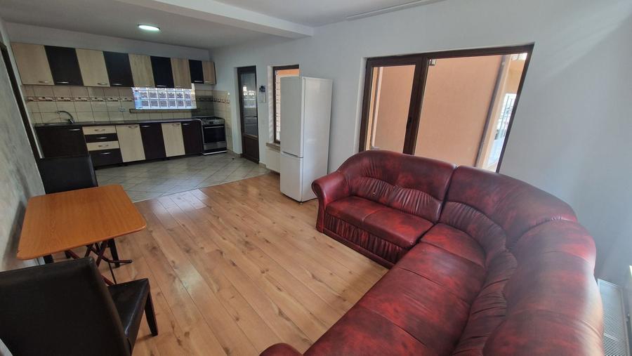 Duplex cu 2 camere cu Canalizare în Tractorul
