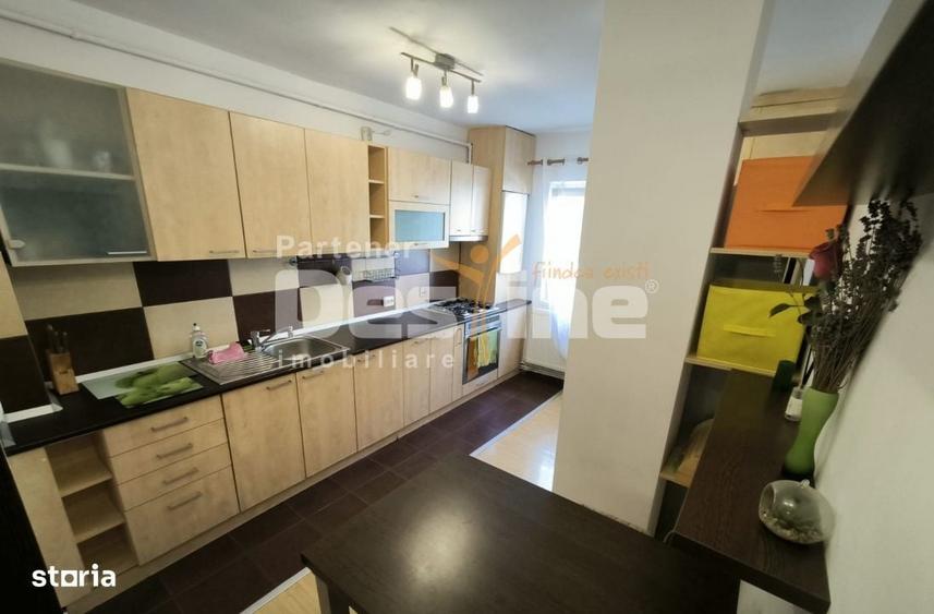 Apartament cu 2 camere decomandat în Răcădău