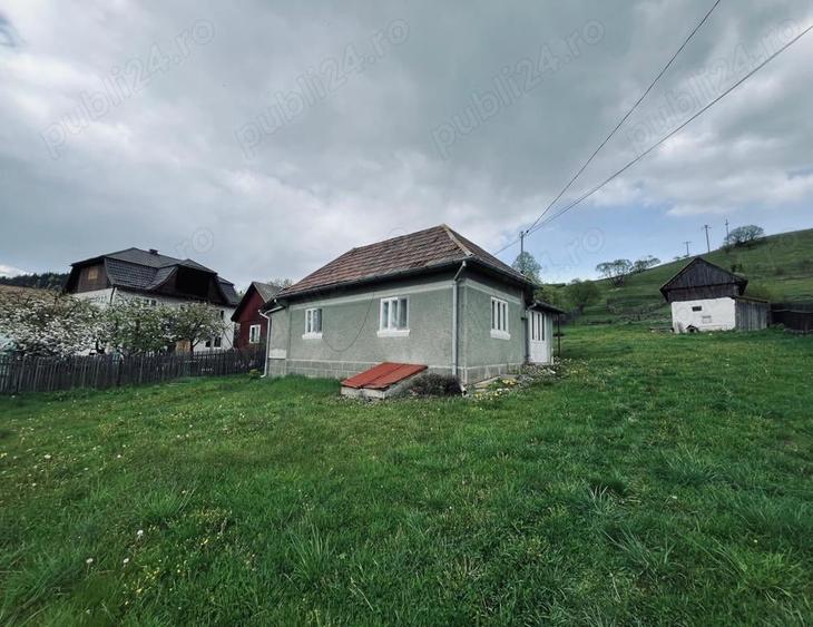 Casă în Sărmaș