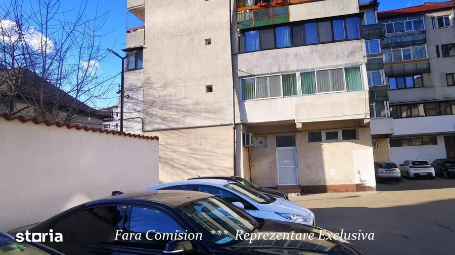 Spațiu comercial, de 92 mp, în Central
